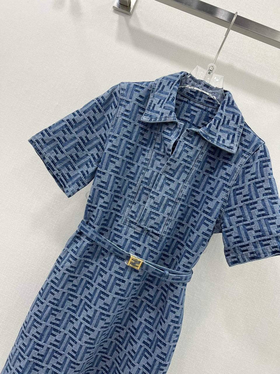 Robe en jeans F